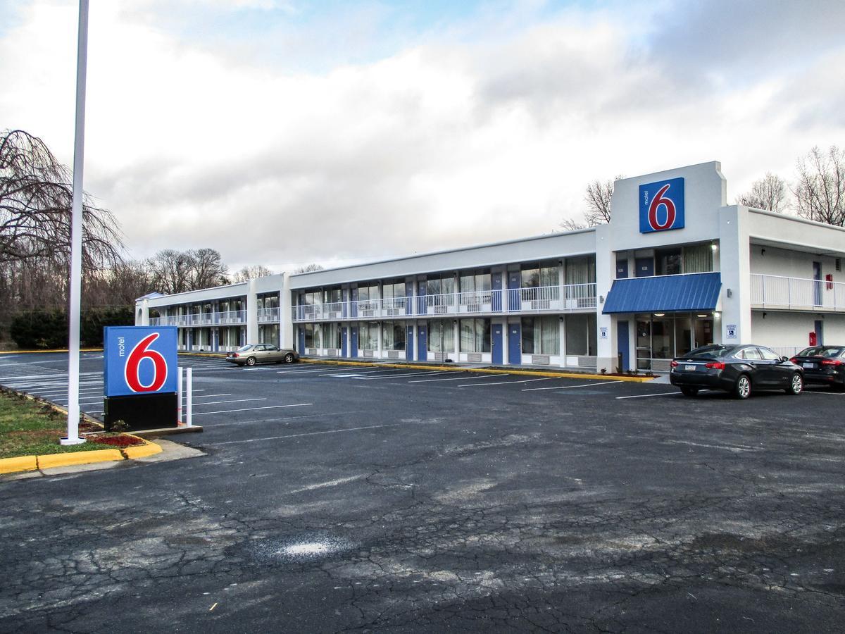 Econo Lodge Asheboro Εξωτερικό φωτογραφία