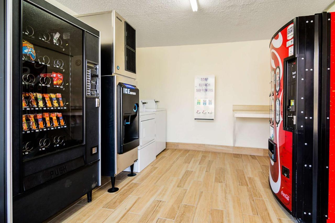 Econo Lodge Asheboro Εξωτερικό φωτογραφία