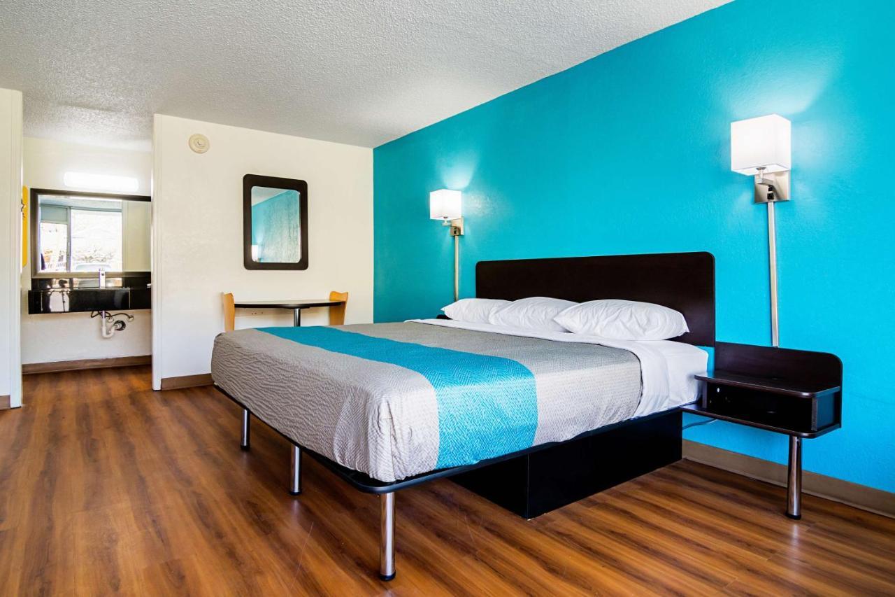 Econo Lodge Asheboro Εξωτερικό φωτογραφία