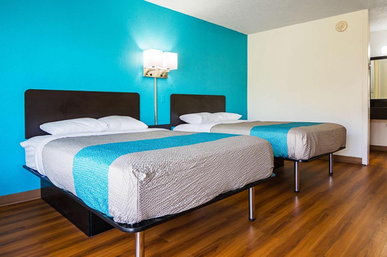 Econo Lodge Asheboro Εξωτερικό φωτογραφία