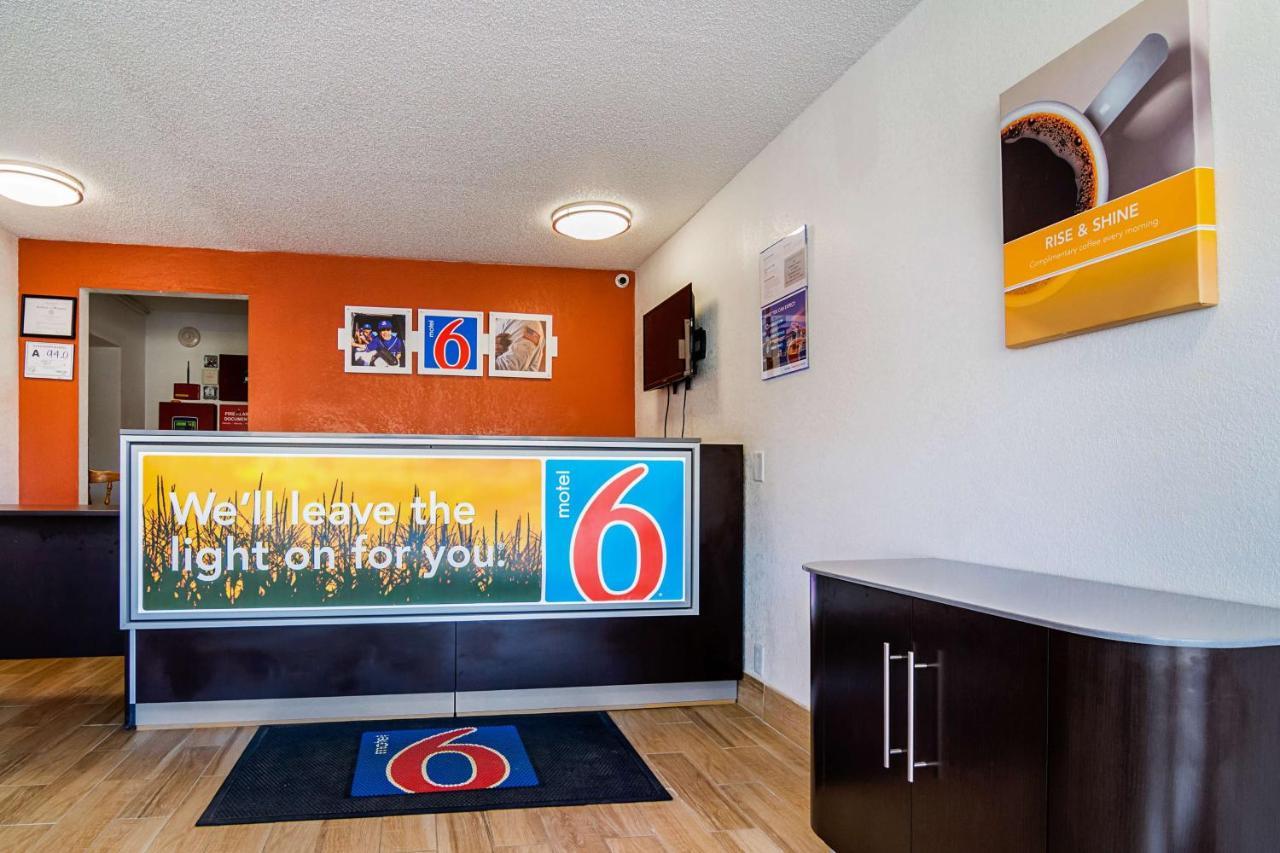 Econo Lodge Asheboro Εξωτερικό φωτογραφία